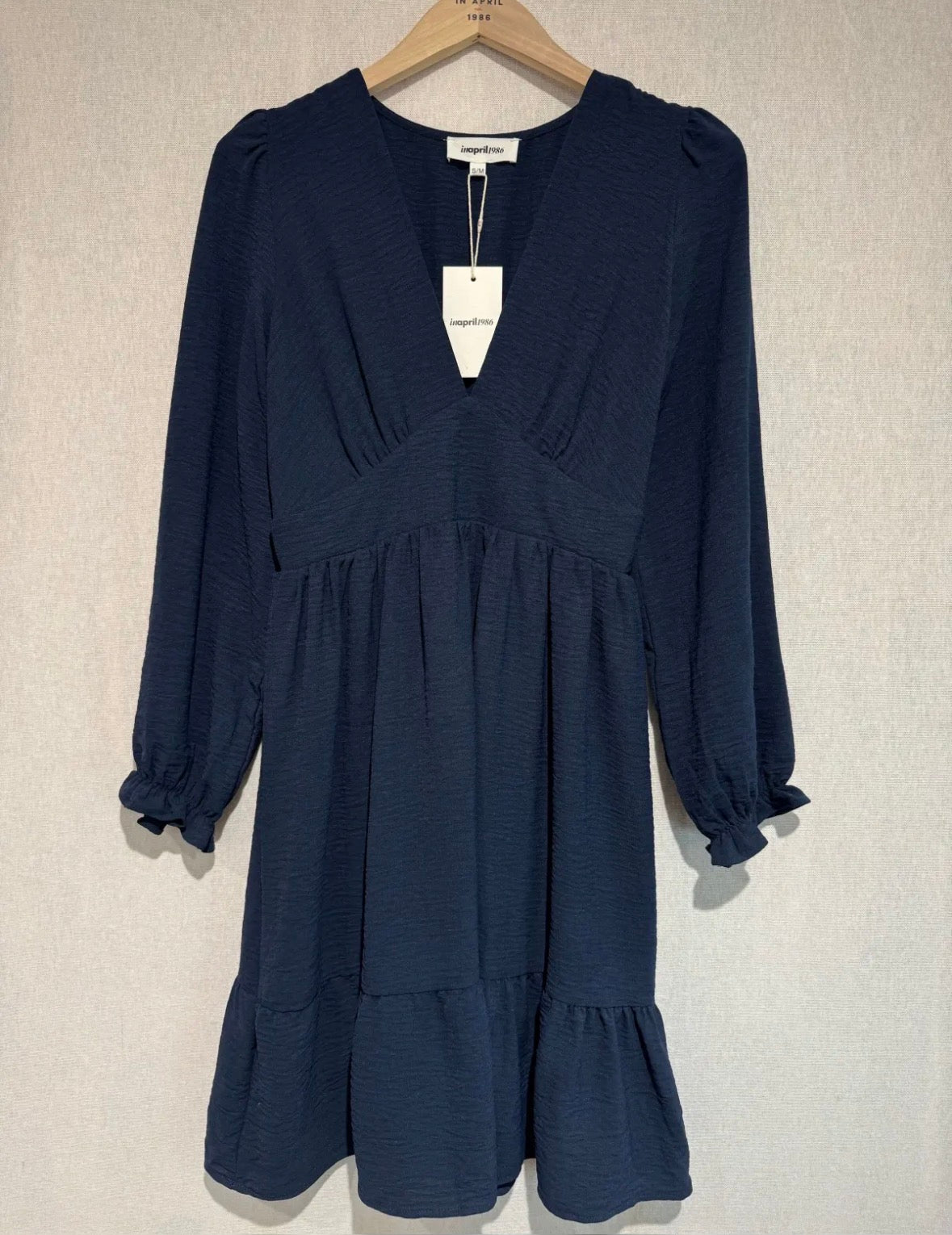 Robe à col V bleu marine